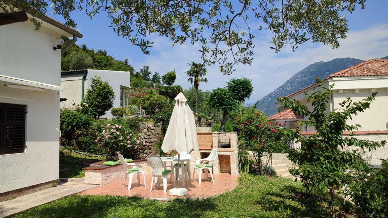 Holiday House In The Kotor Bay Exterior foto