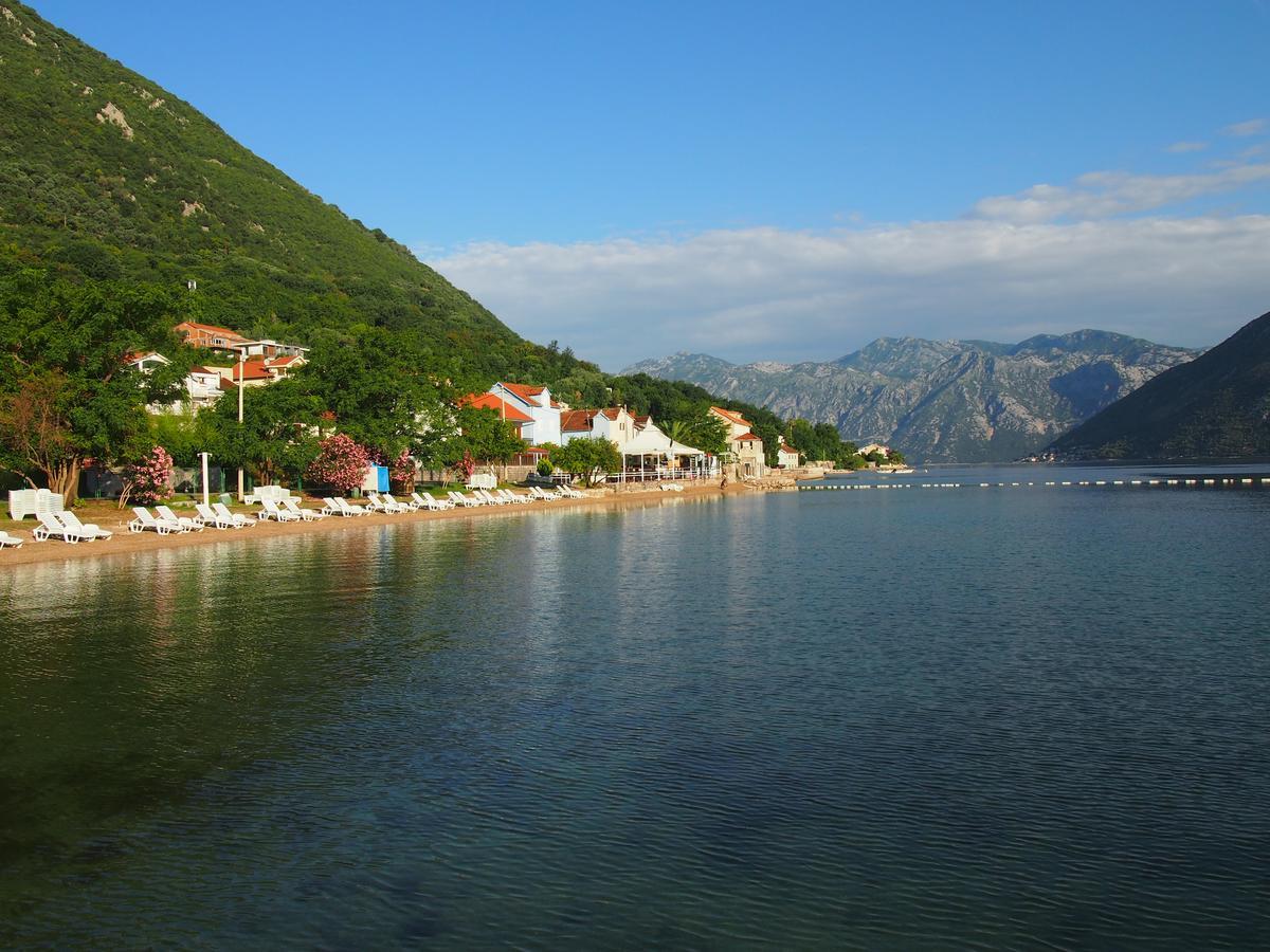 Holiday House In The Kotor Bay Exterior foto